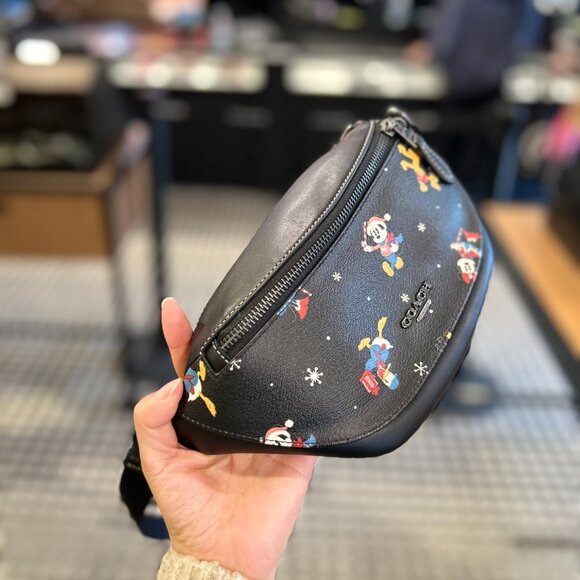 Coach CL964 Disney X Coach Warren Mini Belt Bag With Holiday Print IN Black Mult - Picture 2 of 6